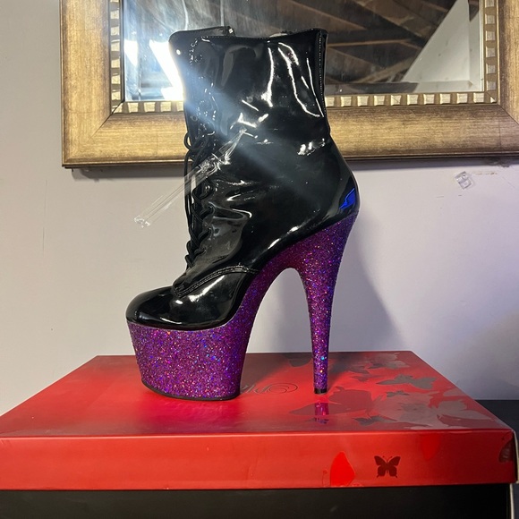 Pleaser Shoes - Brand new in box. Never worn. 7 inch adore 1020 pleaser shoes size 11